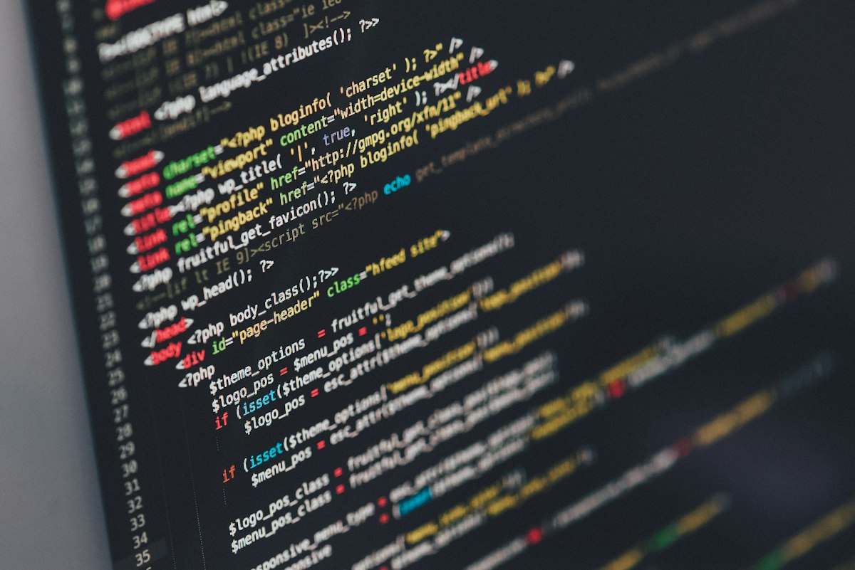 Código de un sitio web en desarrollo